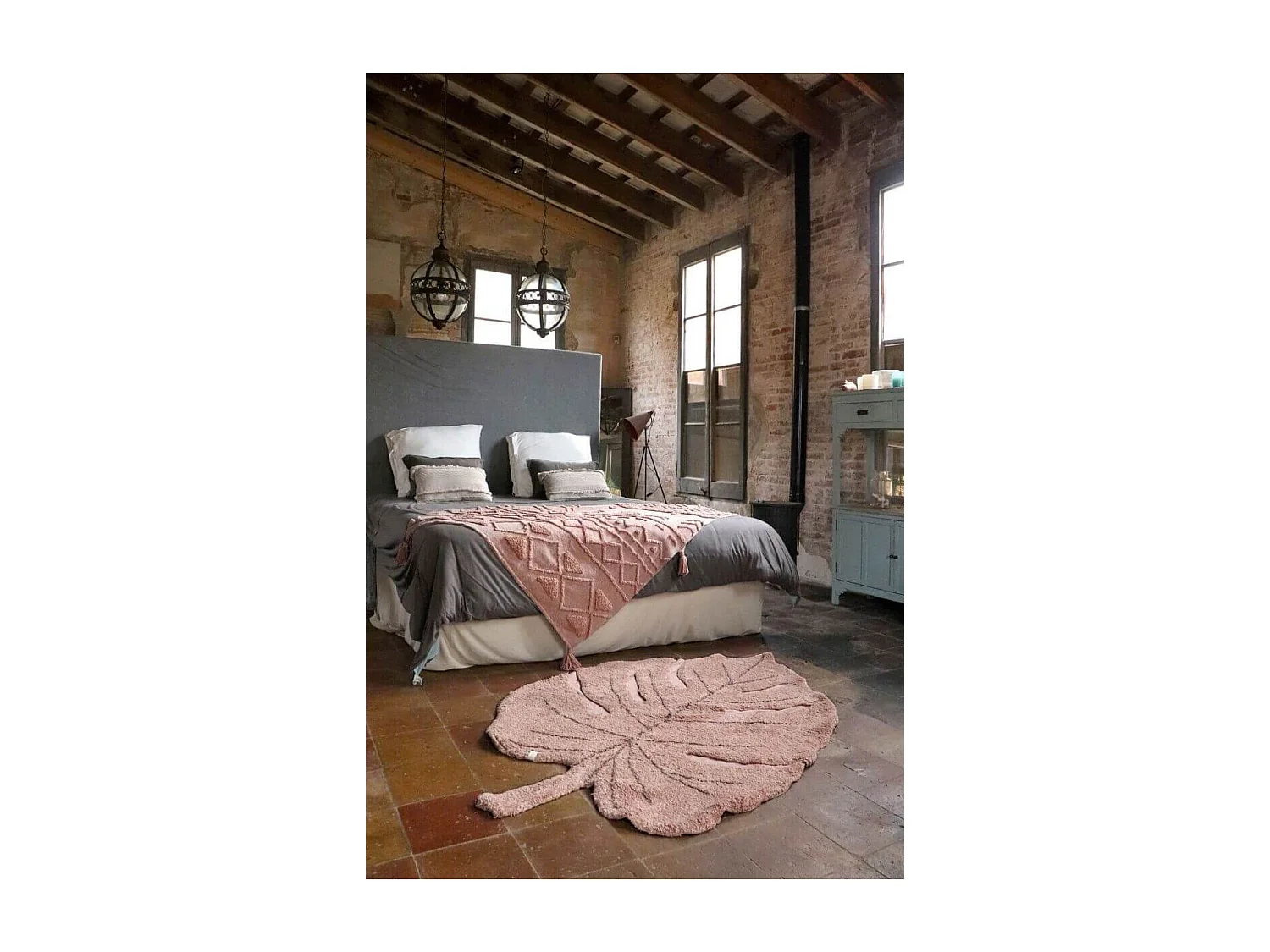 Tapis en forme de feuille pour salon Monstera Lorena Canals Originale Naturel Fait main Ta