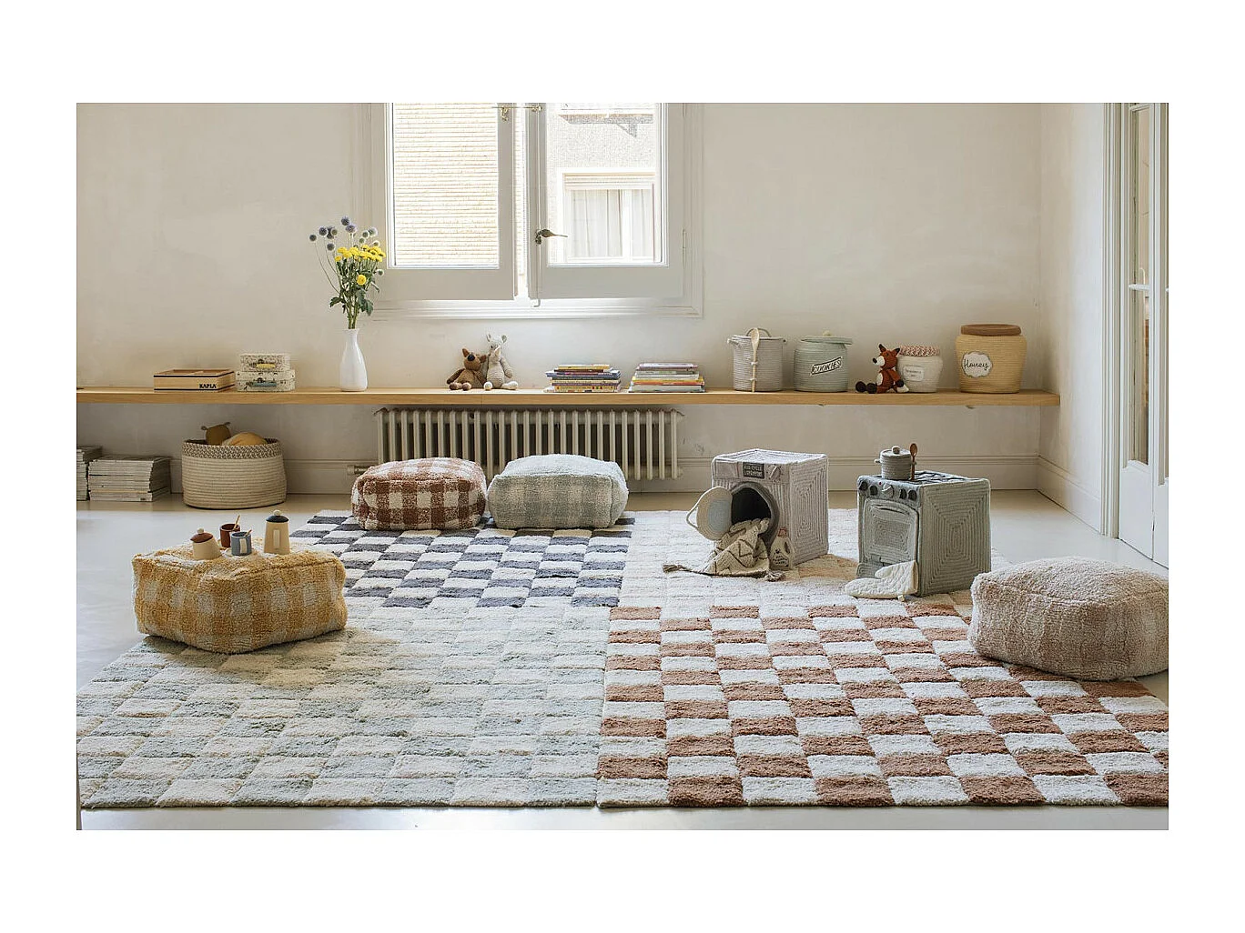 Alfombra ajedrez café y beige 120 x 160 cm