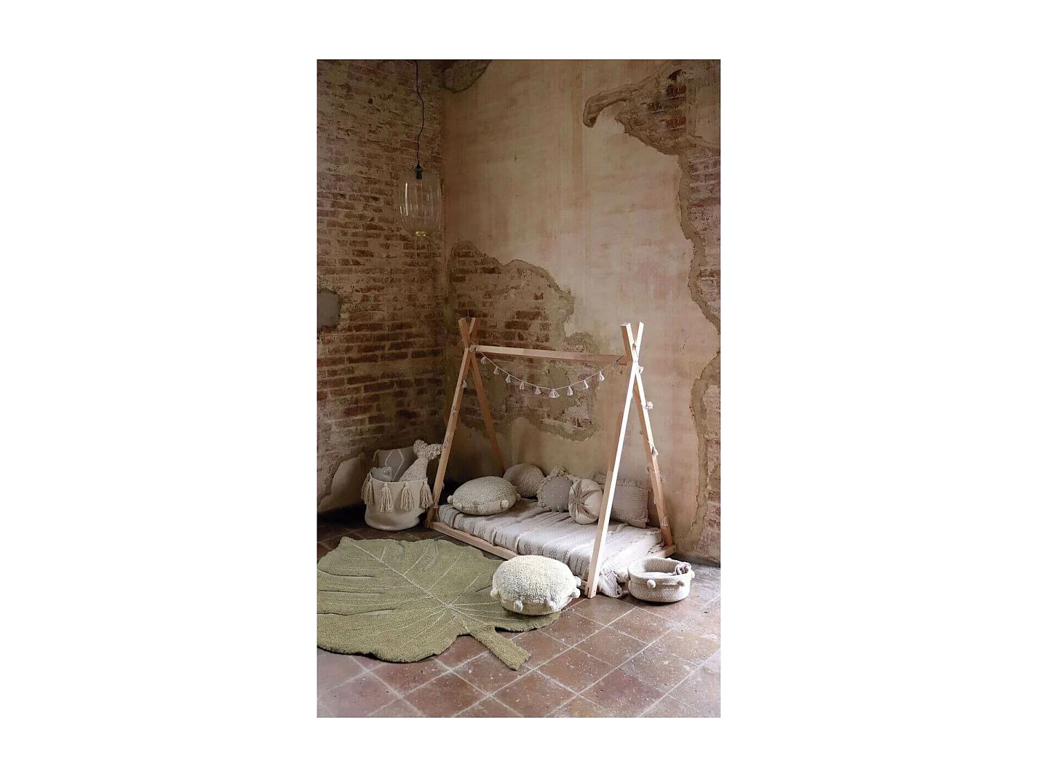 Tapis en forme de feuille pour salon Monstera Lorena Canals Originale Naturel Fait main Ta