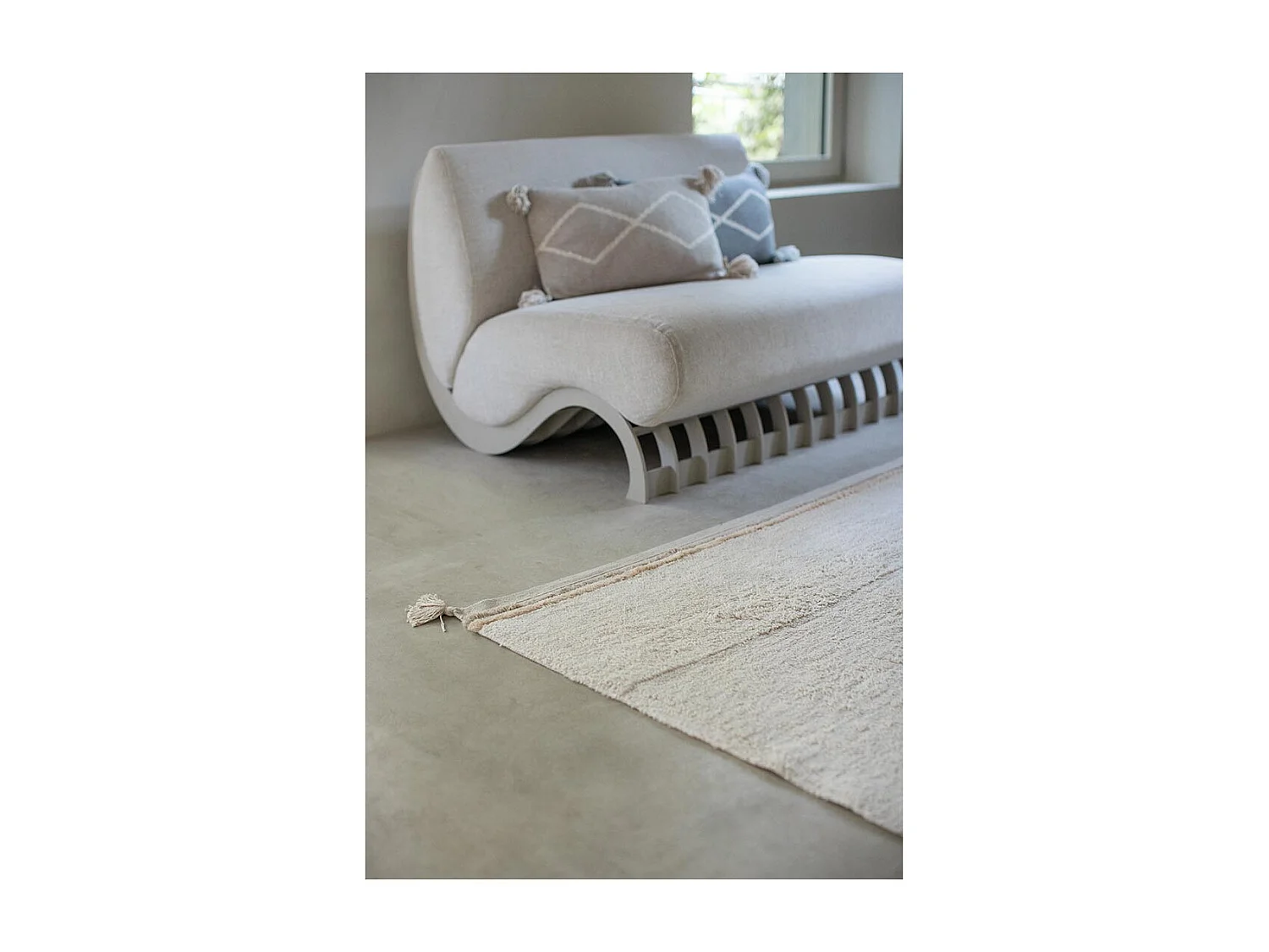 Tapis avec pompons lavable en machine design Bloom Rectangulaire Design Fait main Tapis la