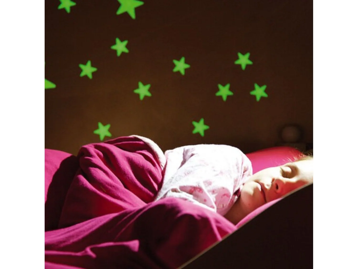 16 étoiles phosphorescentes 4M