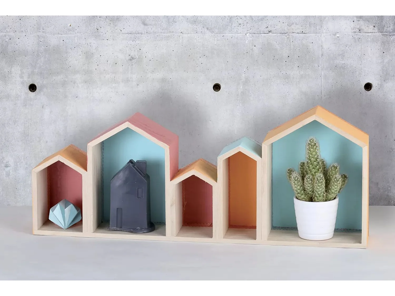 2 Holzregale 5 Häuser 50 x 8 x 20 cm