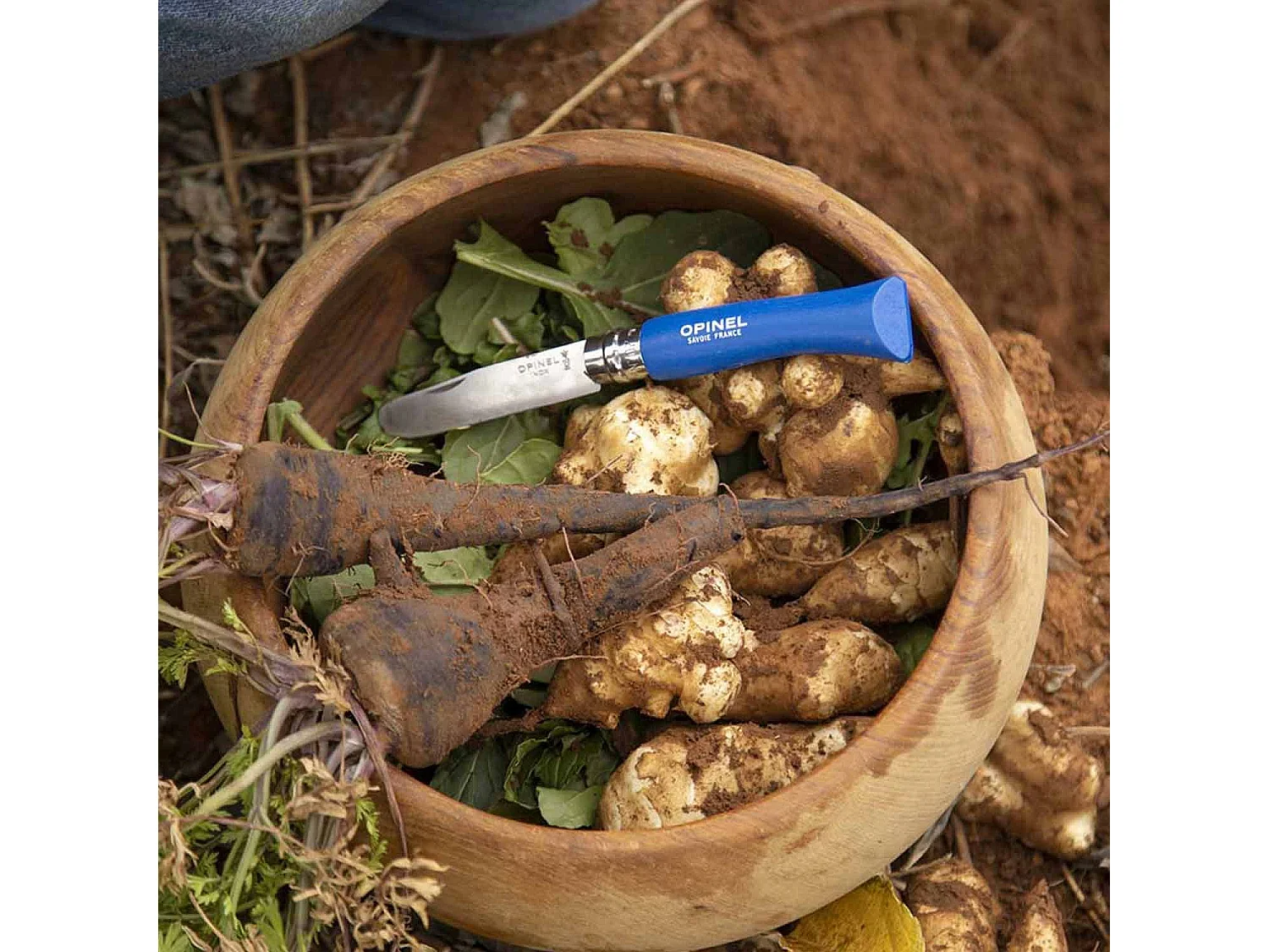 Mon premier couteau Opinel bleu n°07