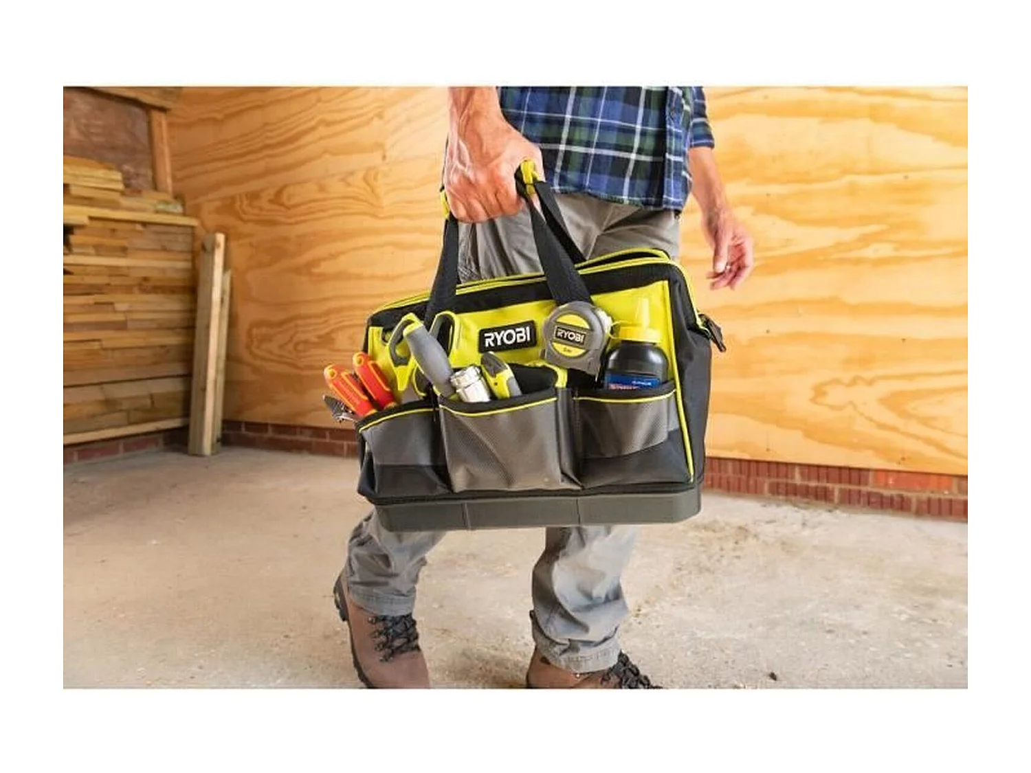 RYOBI Sac avec fond renforcé pour 1 ou 2 outils - RSSSTB1