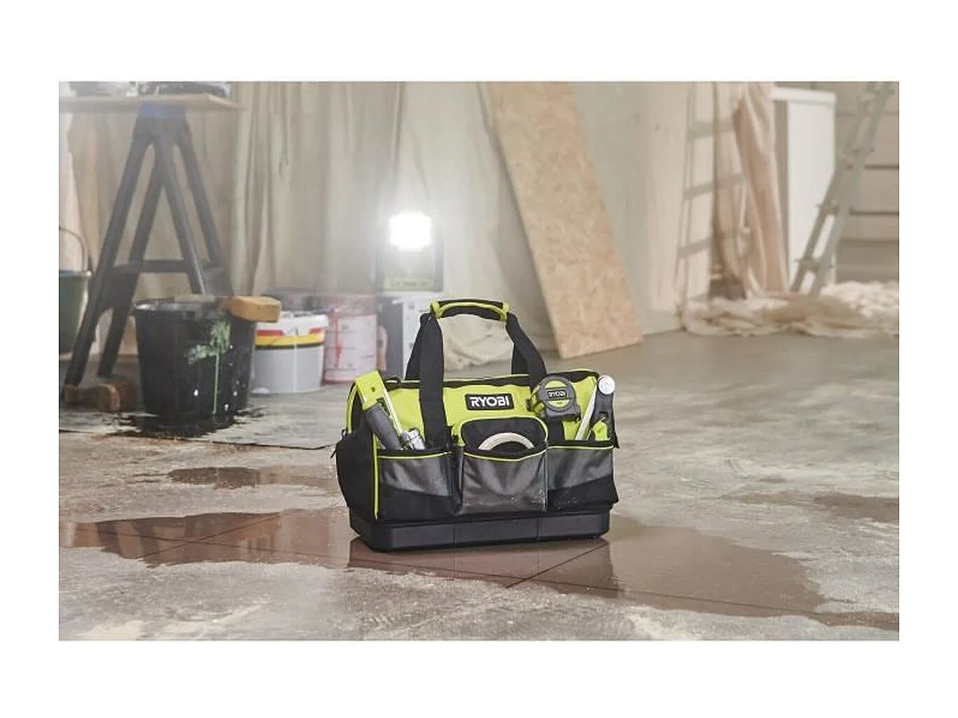 RYOBI Sac avec fond renforcé pour 1 ou 2 outils - RSSSTB1