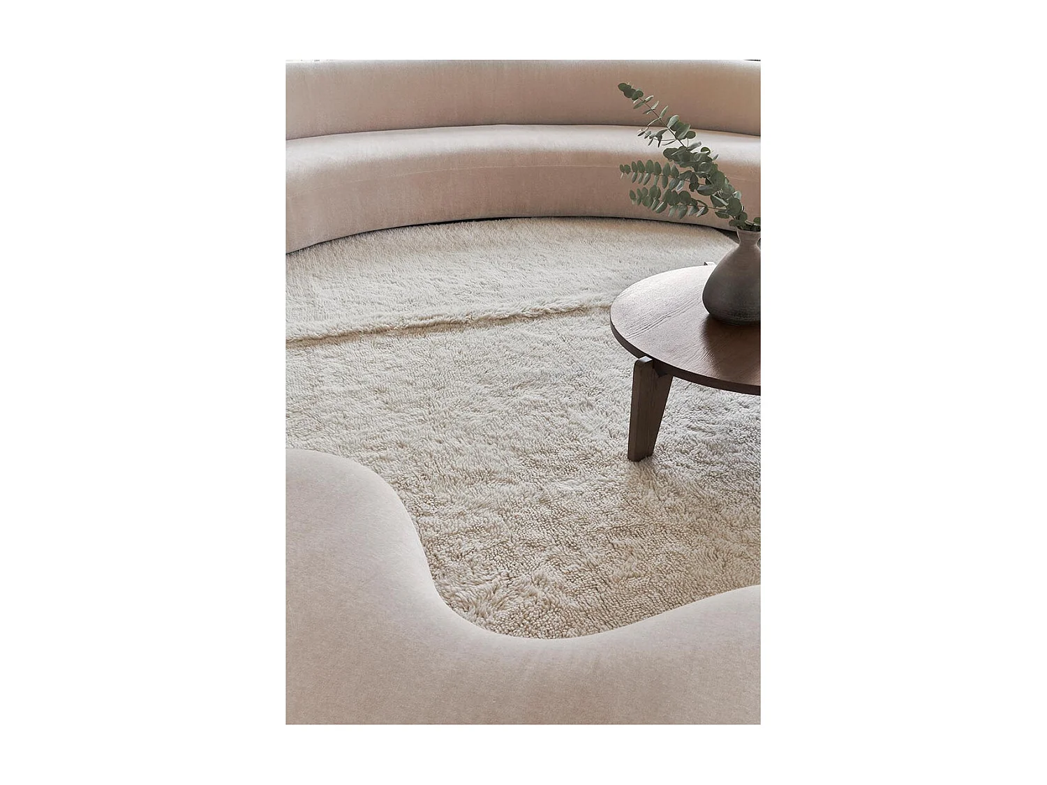 Moderner weißer Teppich aus Wolle 80 x 140 cm