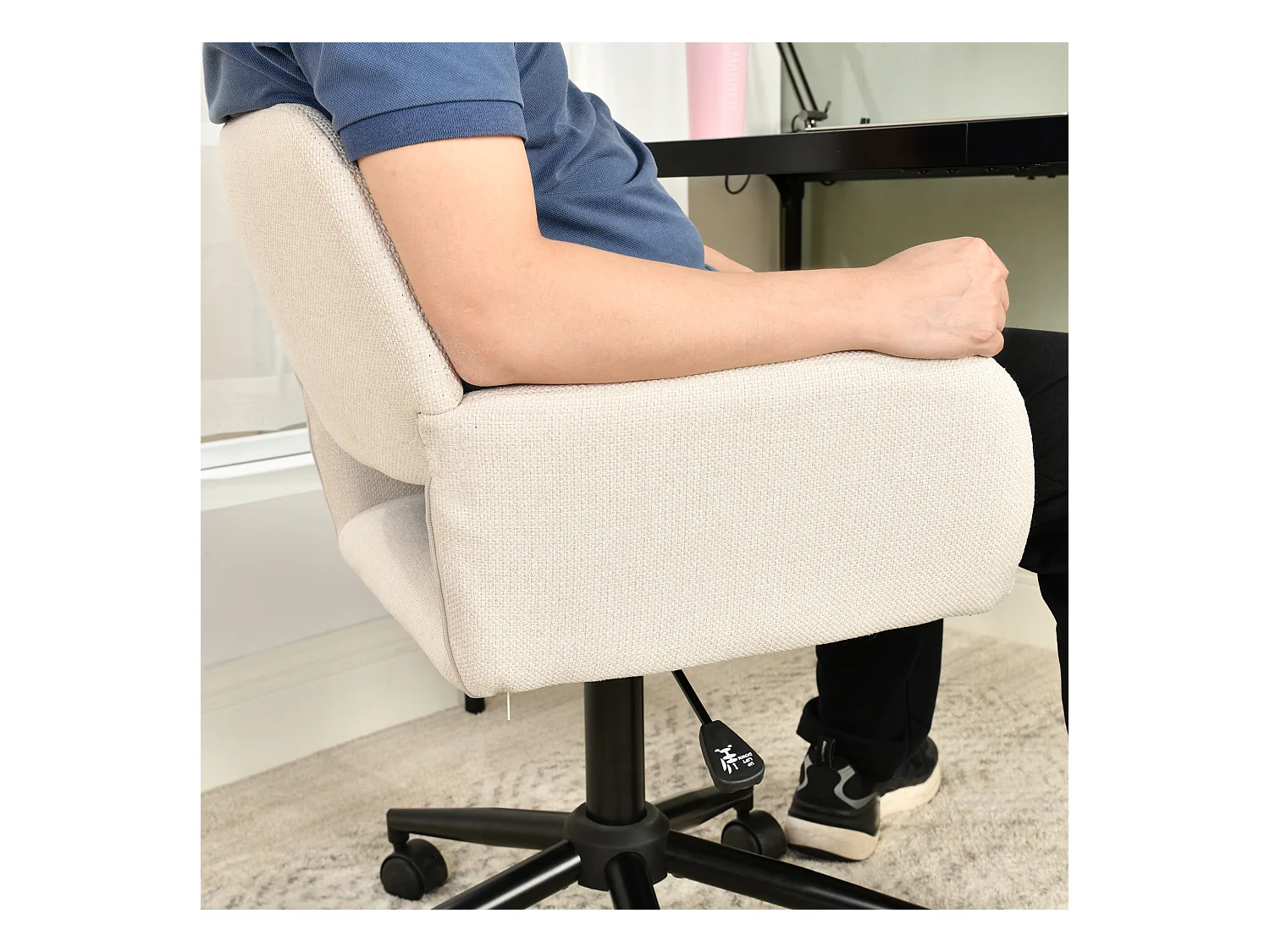 URBAN MEUBLE Chaise de bureau scandinave tissu beige pivotante hauteur réglable et 5 roulettes