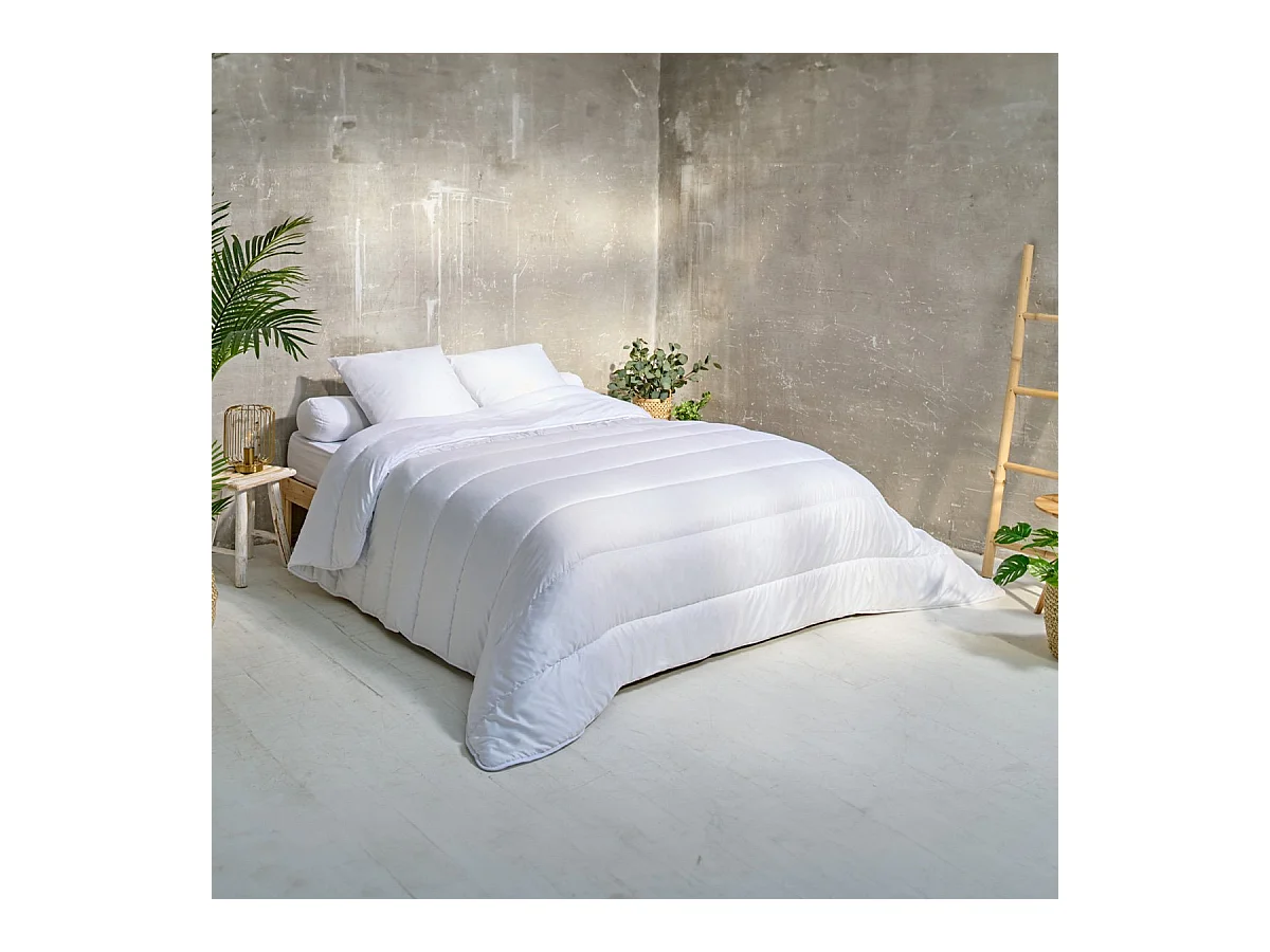 Couette Chaude Anti-acariens 140x200cm