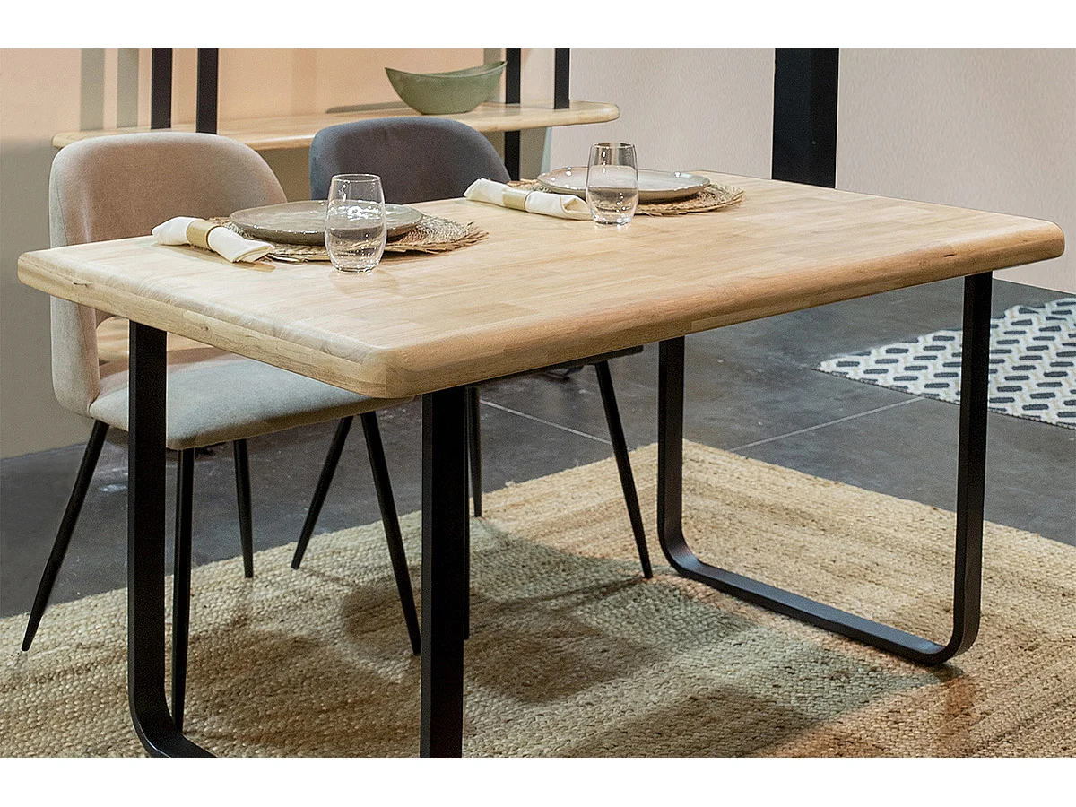 Table à manger, table de repas rectangulaire en bois coloris chêne nordique, pieds en métal coloris noir - Longueur 140 x profondeur 80 x hauteur 76 cm