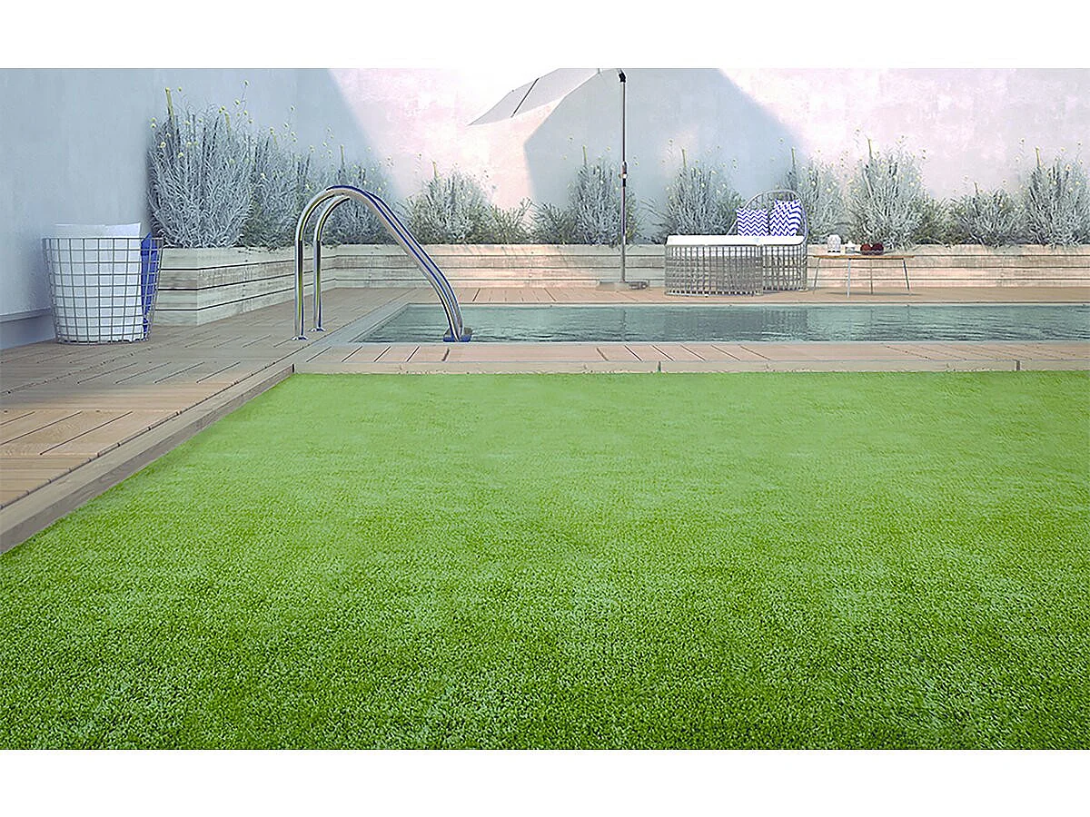 Gazon synthétique - " Green Lubeck 7  " -  1 x 5  m - 7 mm - Vert