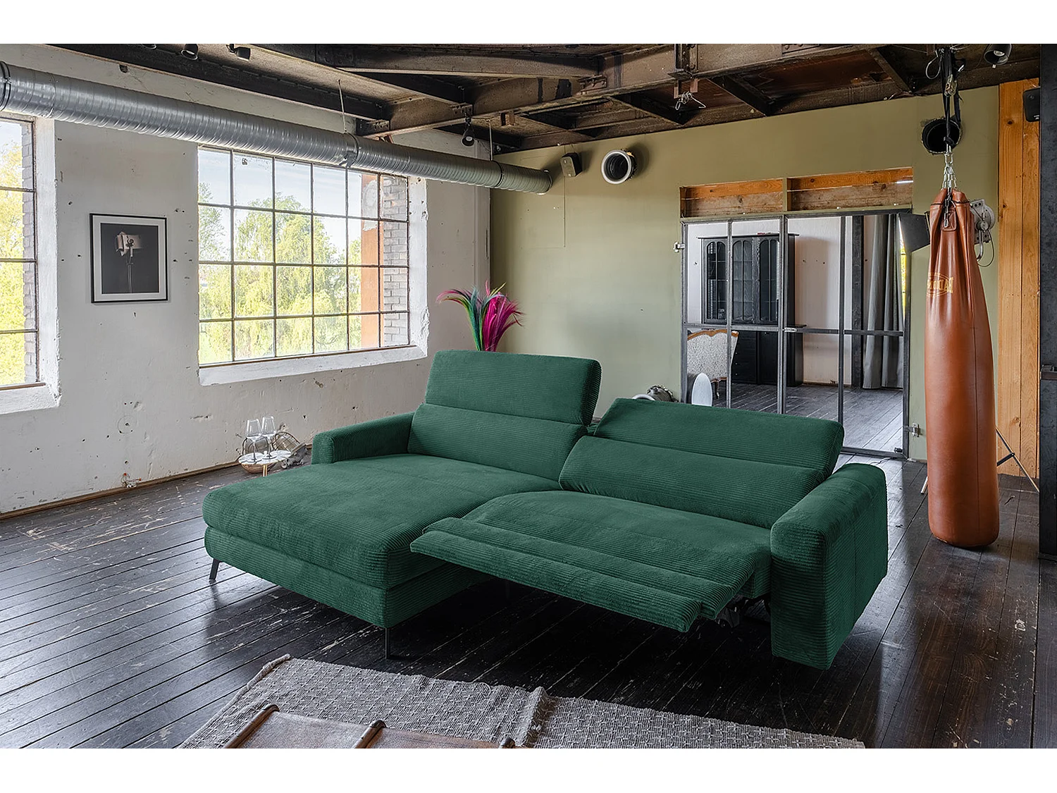 Sofá esquinero - verde esmeralda Pana - LAISKA