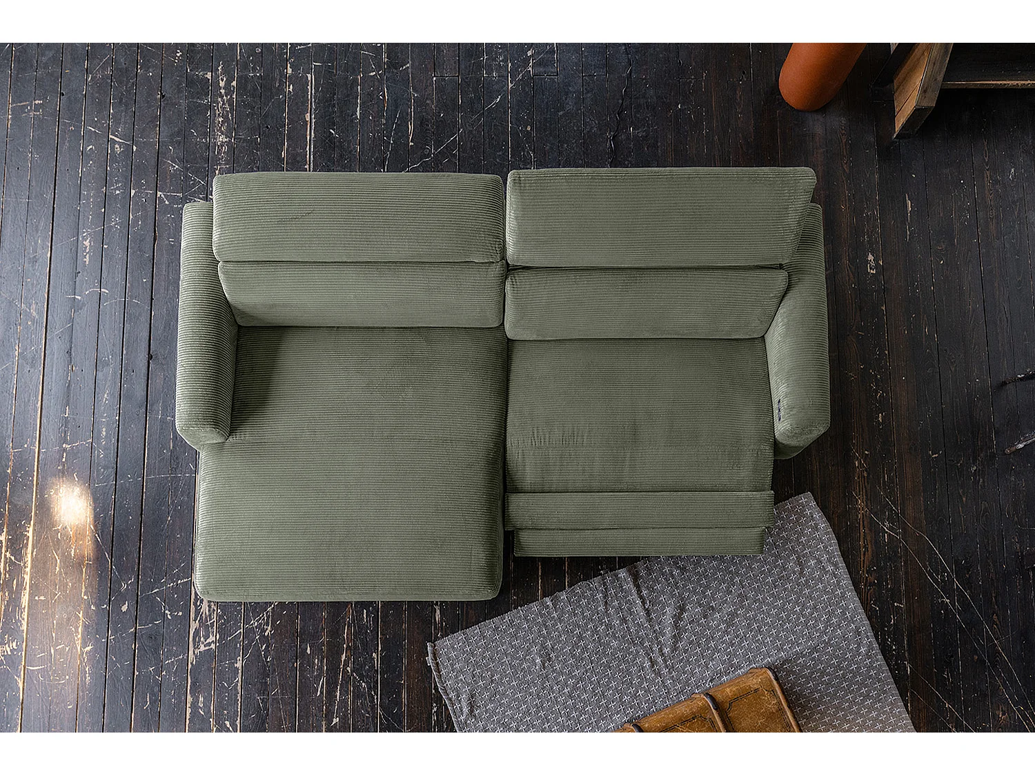 Sofá esquinero - Verde Pana - LAISKA