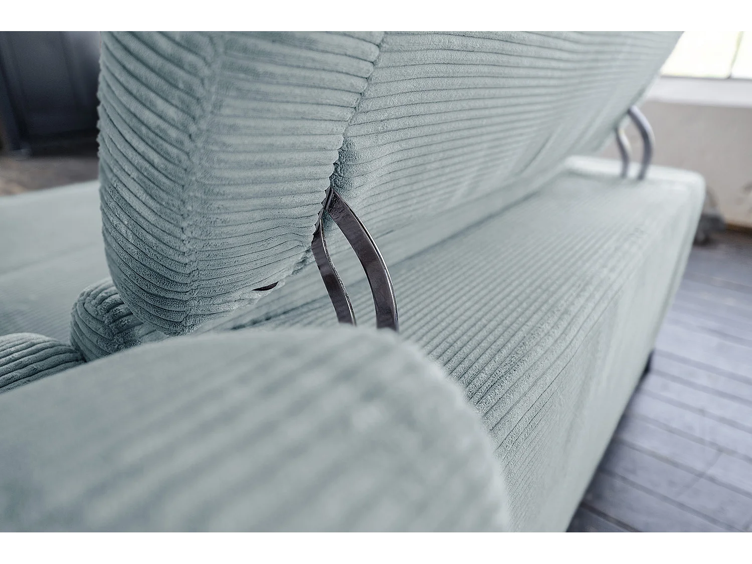 Sofá esquinero - azul claro Pana - LAISKA