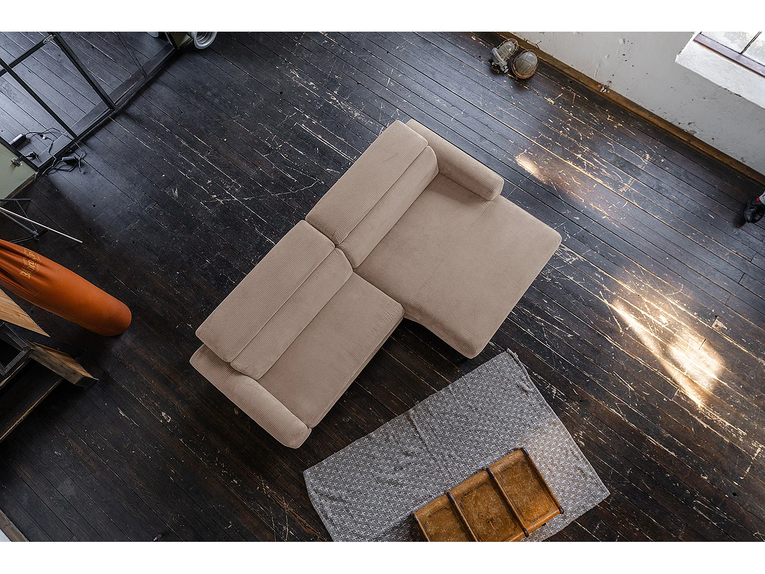 Sofá esquinero - topo Pana - LAISKA