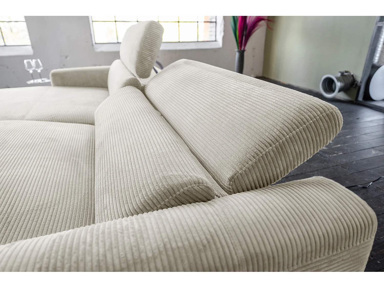 Ecksofa - Cremeweiß Cord - LAISKA