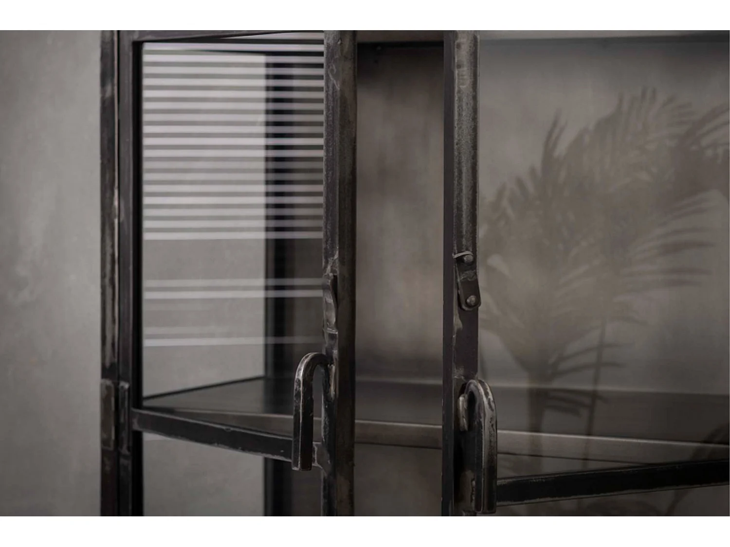 Buffet - Noir métal - ARLES