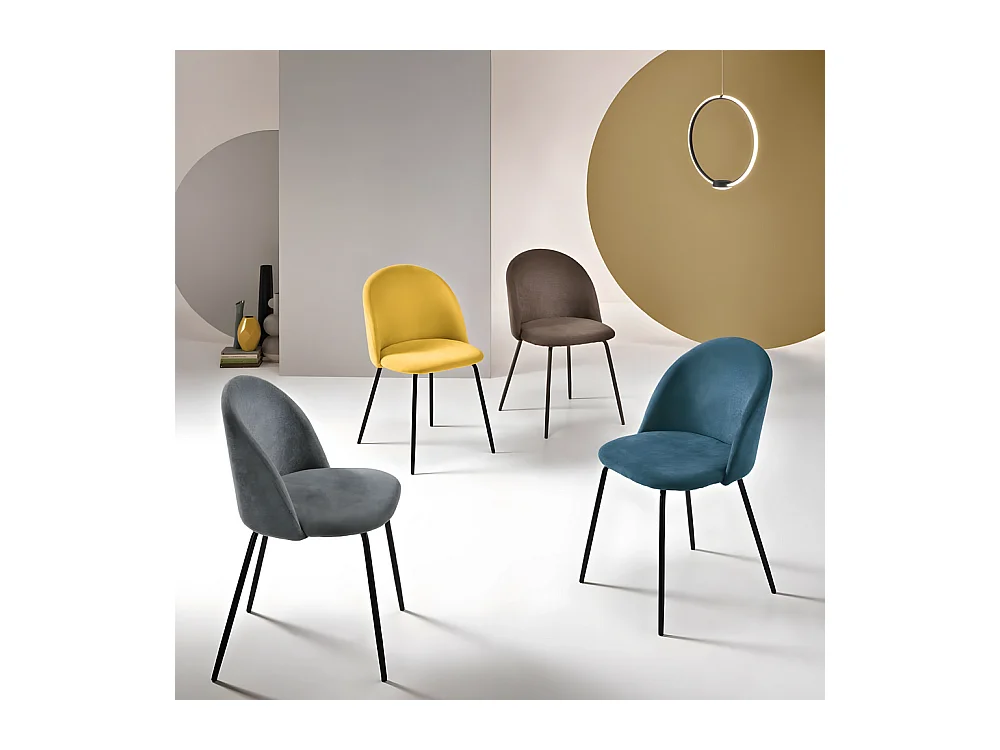 Conjunto de 4 cadeiras em tecido moderno "Príncipe" com estofamento cm 50x52 81h