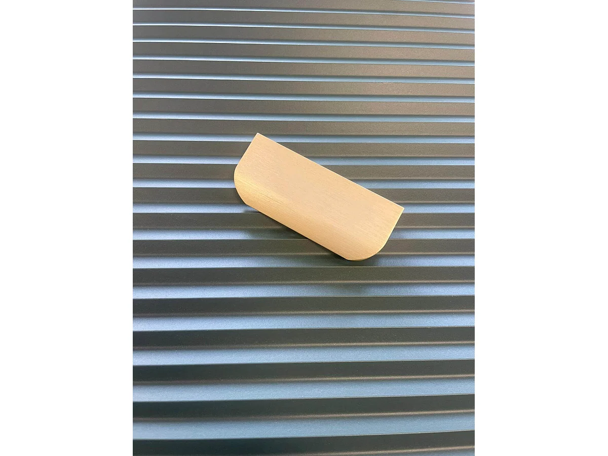 Meuble colonne suspendu de salle de bain WENA, façades cannelées, Willy, 120x33x33 cm, Vert