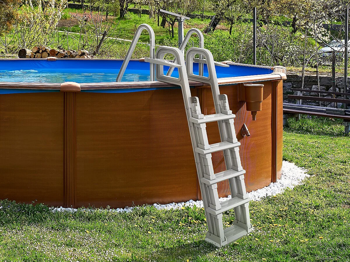 Escalier double piscine "Mario" avec système de sécurité enfant