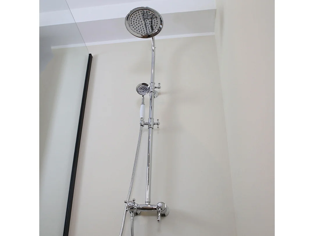 Leeds mechanische Duschsäule Chrom Essebagno