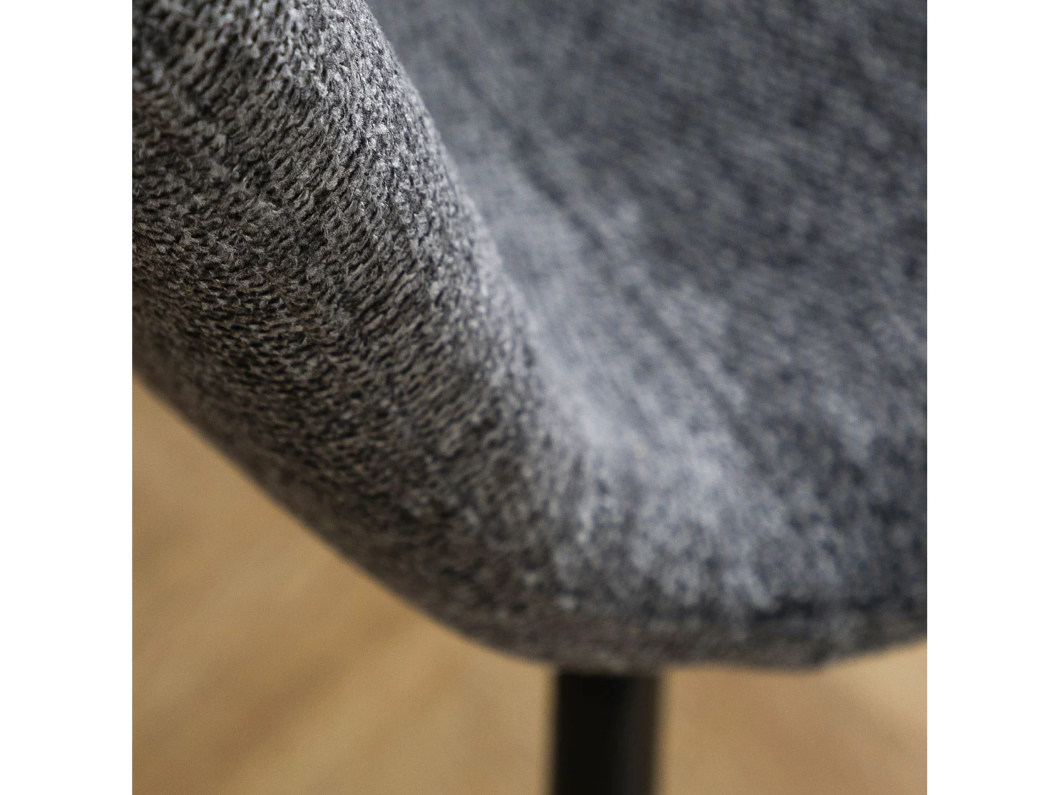 Lot de 4 chaises AUDREY avec revêtement en tissu noir et structure en métal noir, chaise de salle à manger