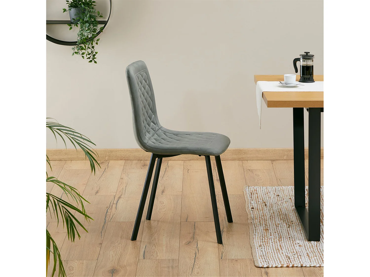 Lot de 4 chaises de salle à manger TERNI rembourrées avec revêtement en tissu suédine vert