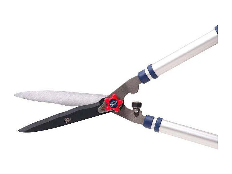 Cisaille à haies lames ondulées et manche télescopique