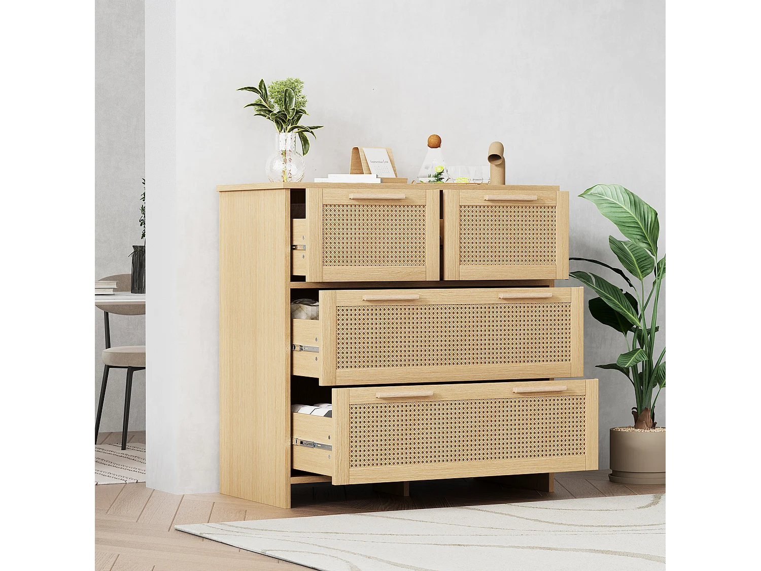 Rattan-Kommode mit 4 Schubladen und Massivholzgriffen