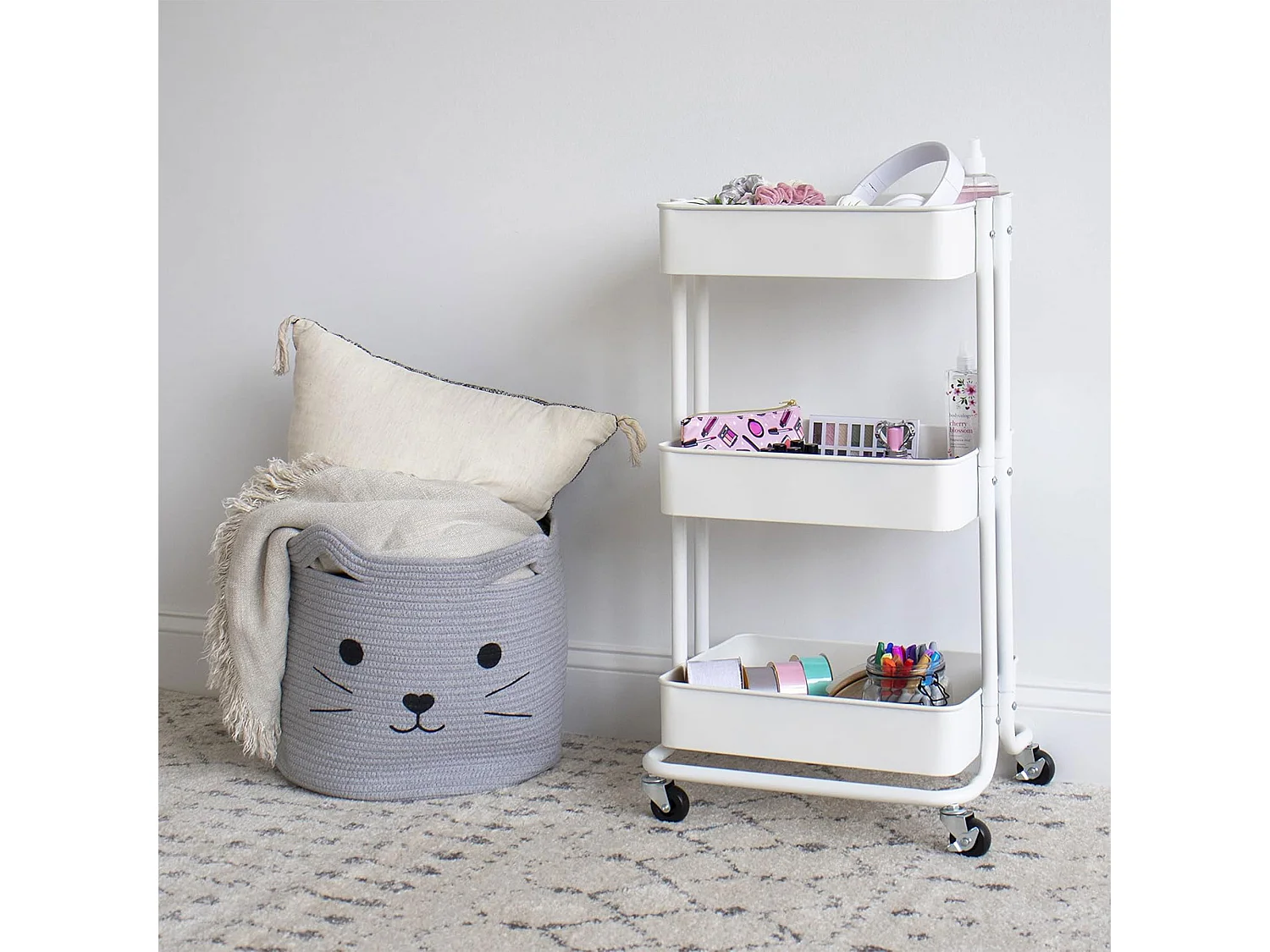 Chariot de cuisine en fer blanc avec roulettes et 3 tiroirs Well Home