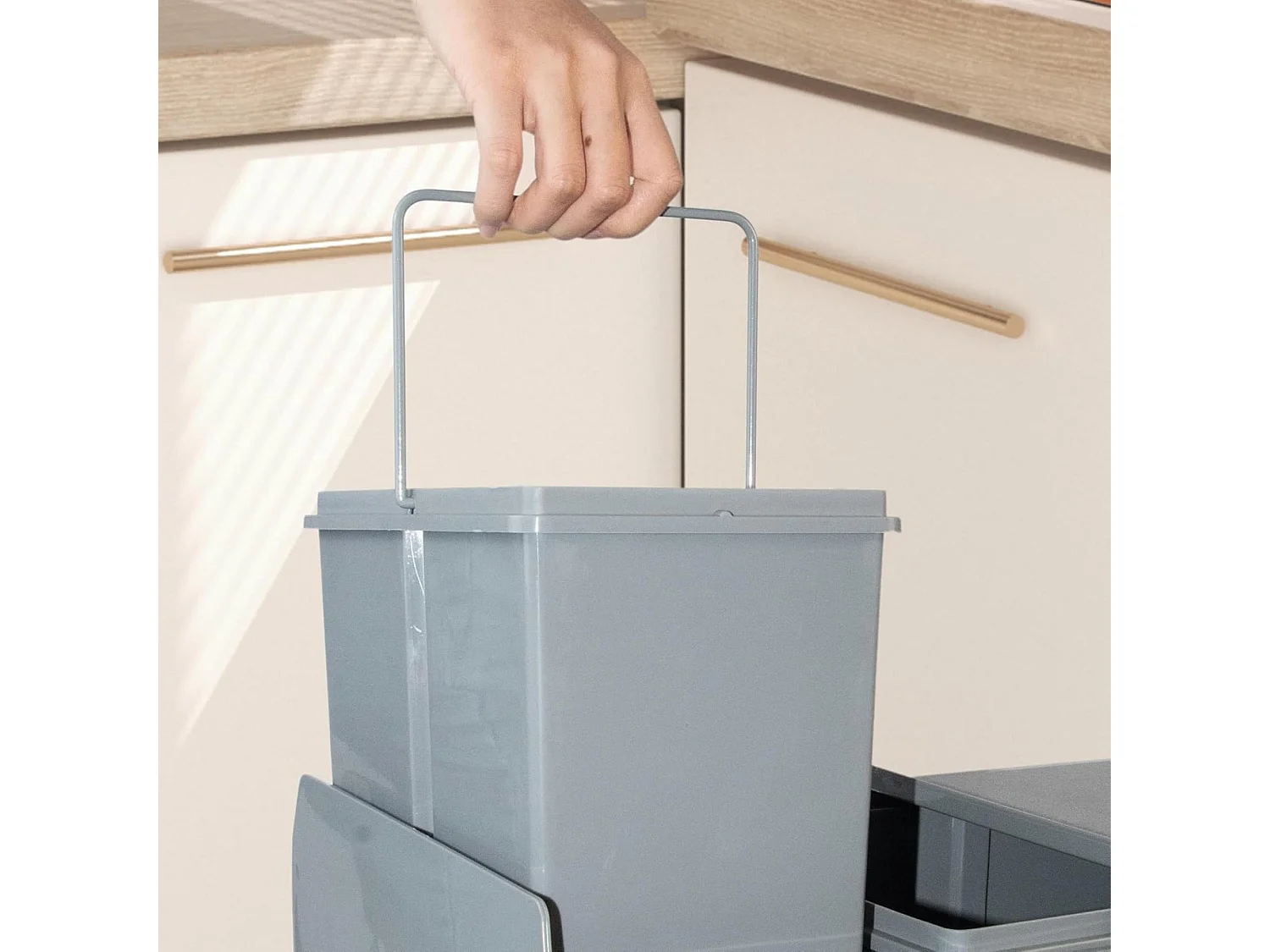 Conteneur de tri pour meuble de cuisine, poubelles sous évier 8L+5L, fixation par le bas et extraction manuelle, poubelles amovibles, avec couvercle