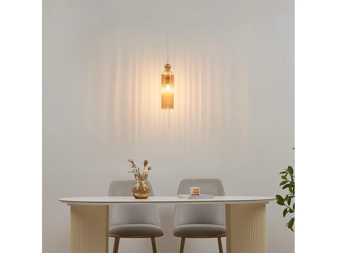 Suspension dorée verre ambré et cannelé - Leonora