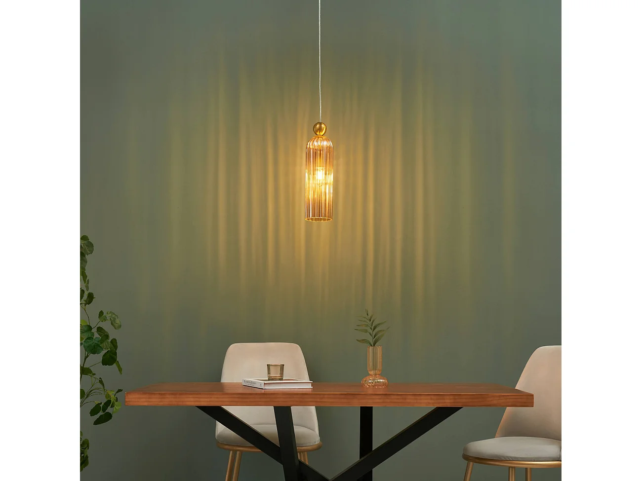 Suspension dorée verre ambré et cannelé - Leonora