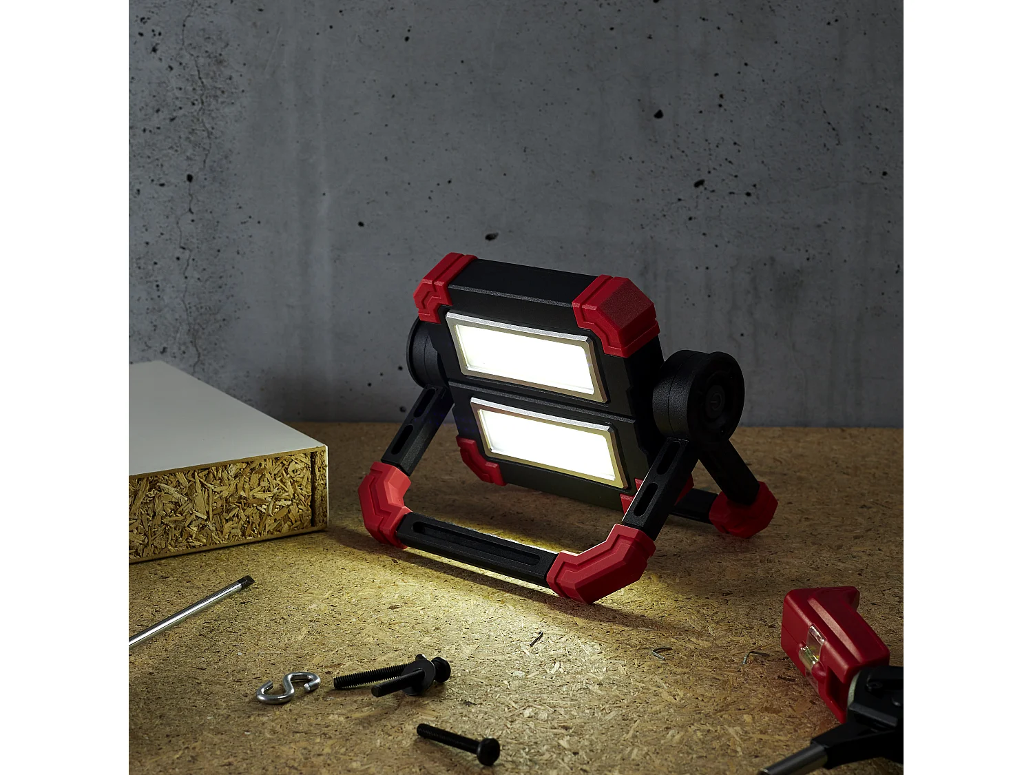 Luminaire Cob Utilitaire Orientable Noir