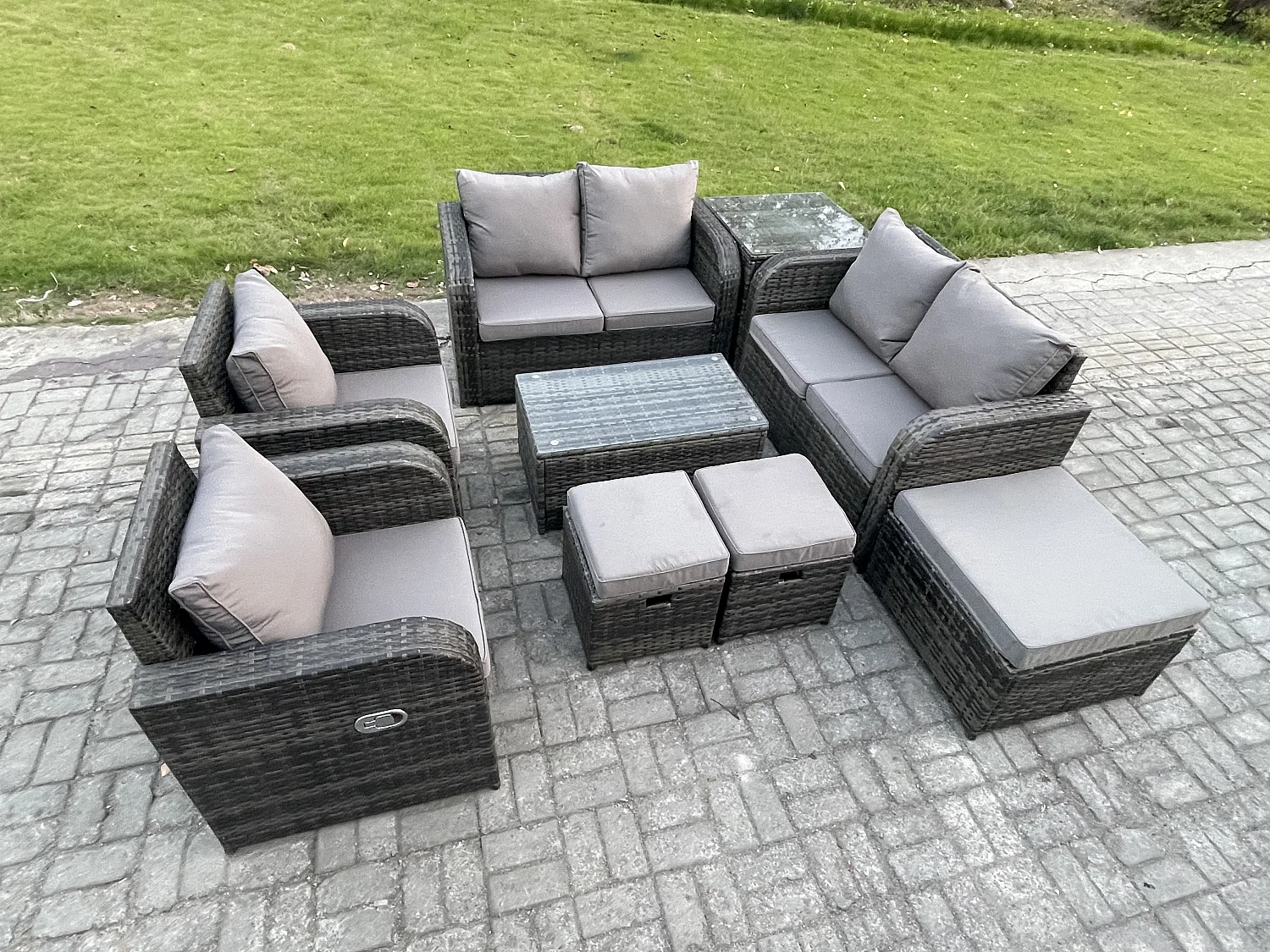 9-Sitzer Rattan Gartenmöbel Set mit Tish Sofa Dunkelgrau