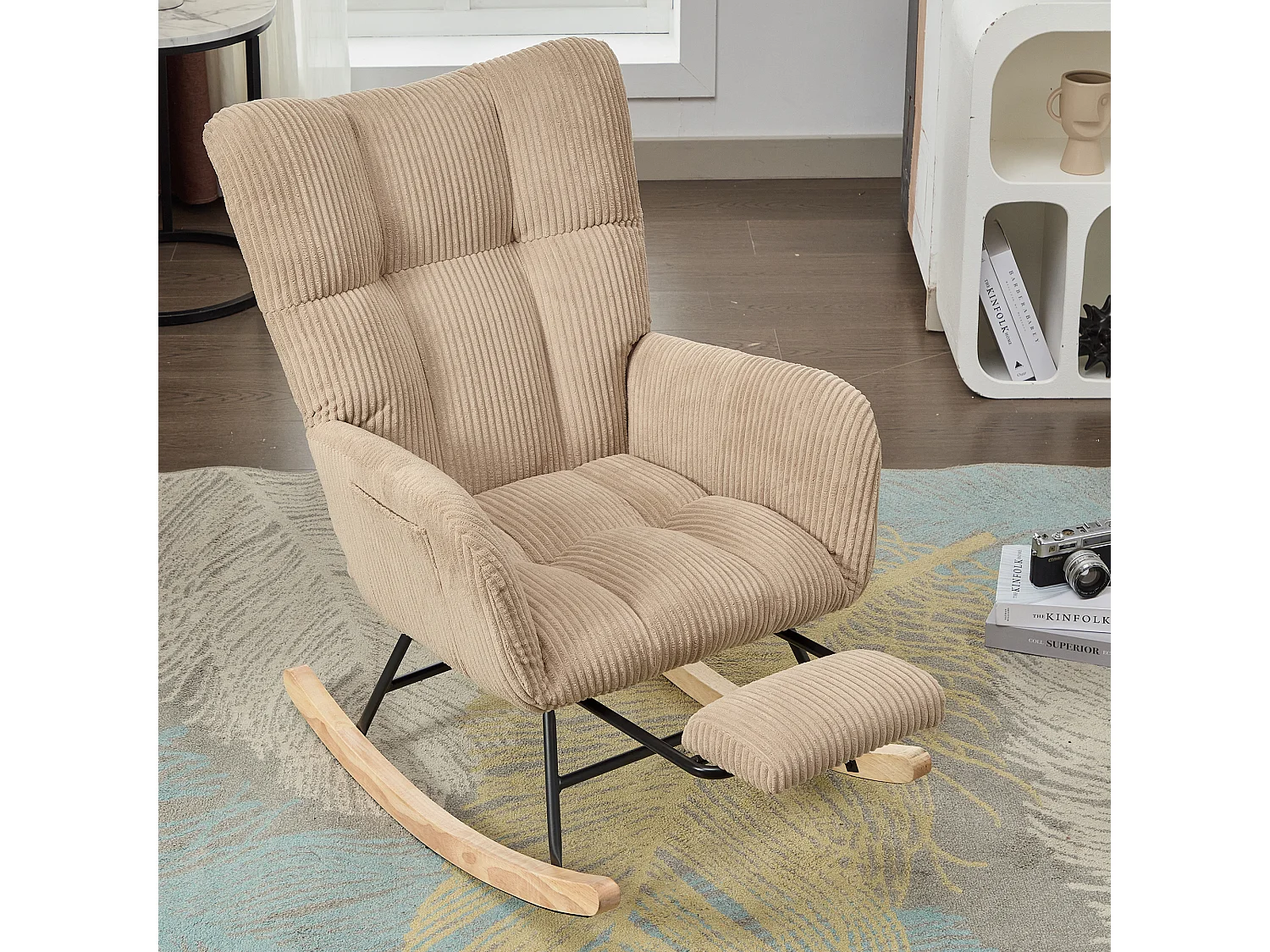 Fauteuil à bascule avec repose-pièds évolutif et accoudoirs - 102 x 65 x 92 cm - Velours côtelé - Marron