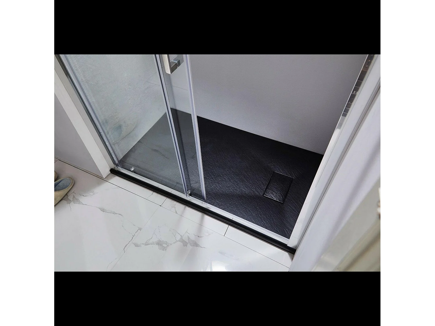 Piatto Doccia Spessore 2.6 Cm Resina SMC Effetto Pietra Stone Ardesia Antiscivolo Riducibile Filopavimento Con Griglia Di Copertura Nero 80x170 Cm