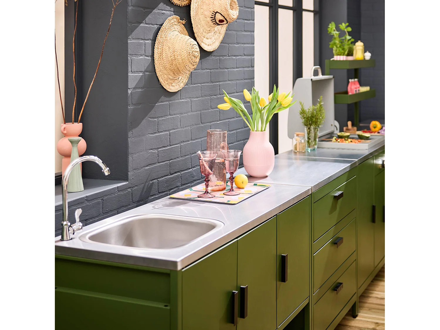 Cucina esterna 5 moduli con barbecue a gas 3 bruciatori, verde