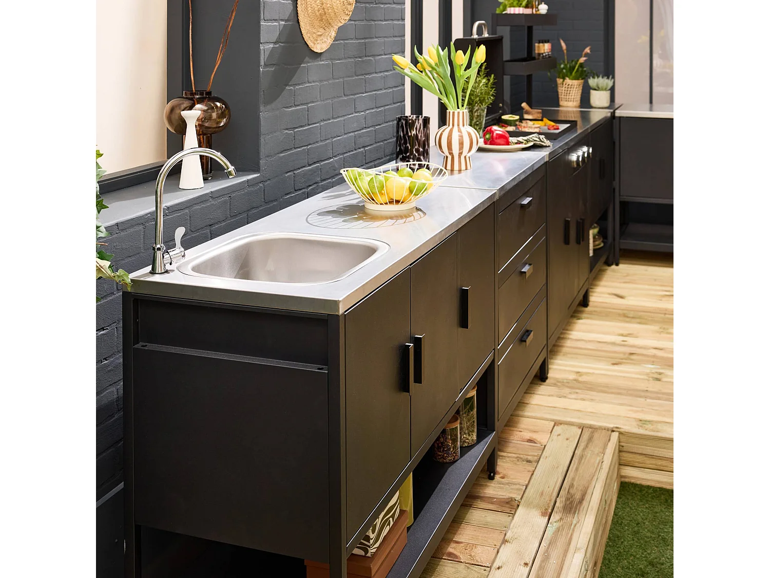 Cuisine extérieure 6 modules avec barbecue en acier inoxydable noir