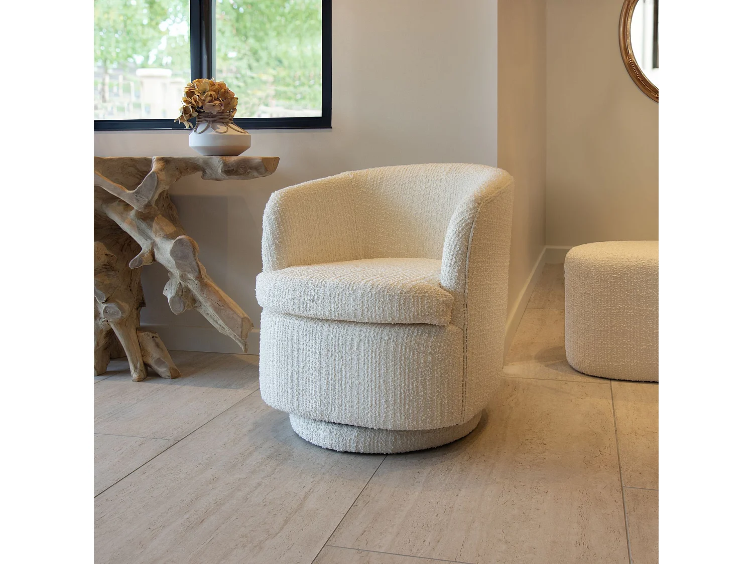 Now's Home - Fauteuil  Pivotant En Bouclette Ecru 73.5x73x77cm Malo