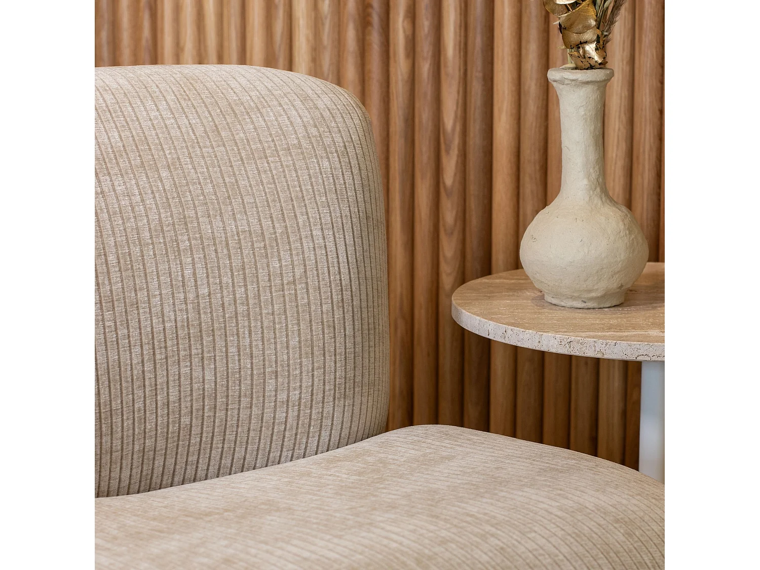 Now's Home - Fauteuil Tissu Velours Cotele Beige Structure Bois 65x71x68cm Come