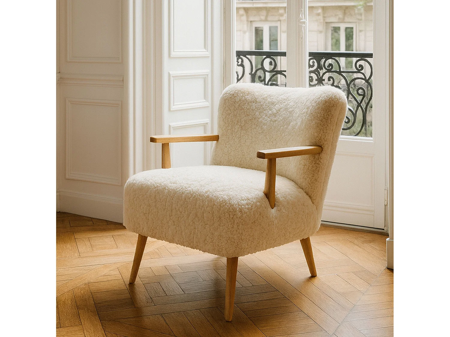 Now's Home - Fauteuil Effet Fourrure Ecru Structure En Bois 62x65.5x70.5cm Eliot