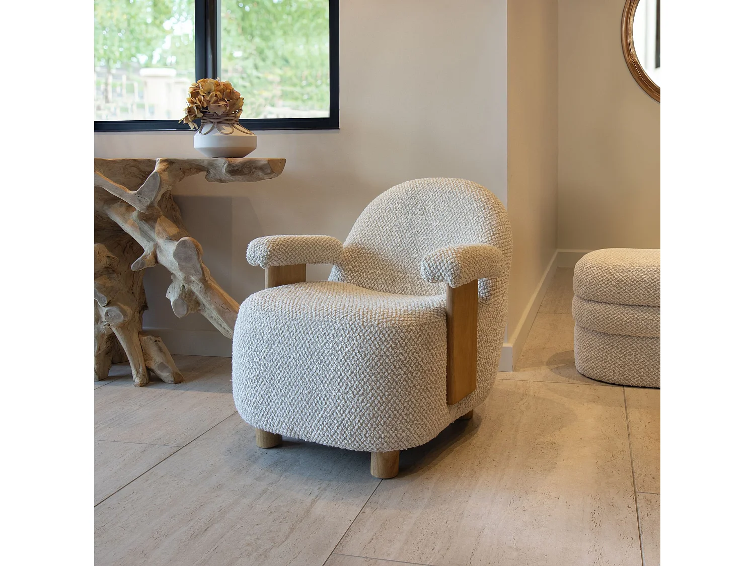 Now's Home - Fauteuil En Bouclette Beige  Structure En Bois 72x75x73.5cm Ulysse