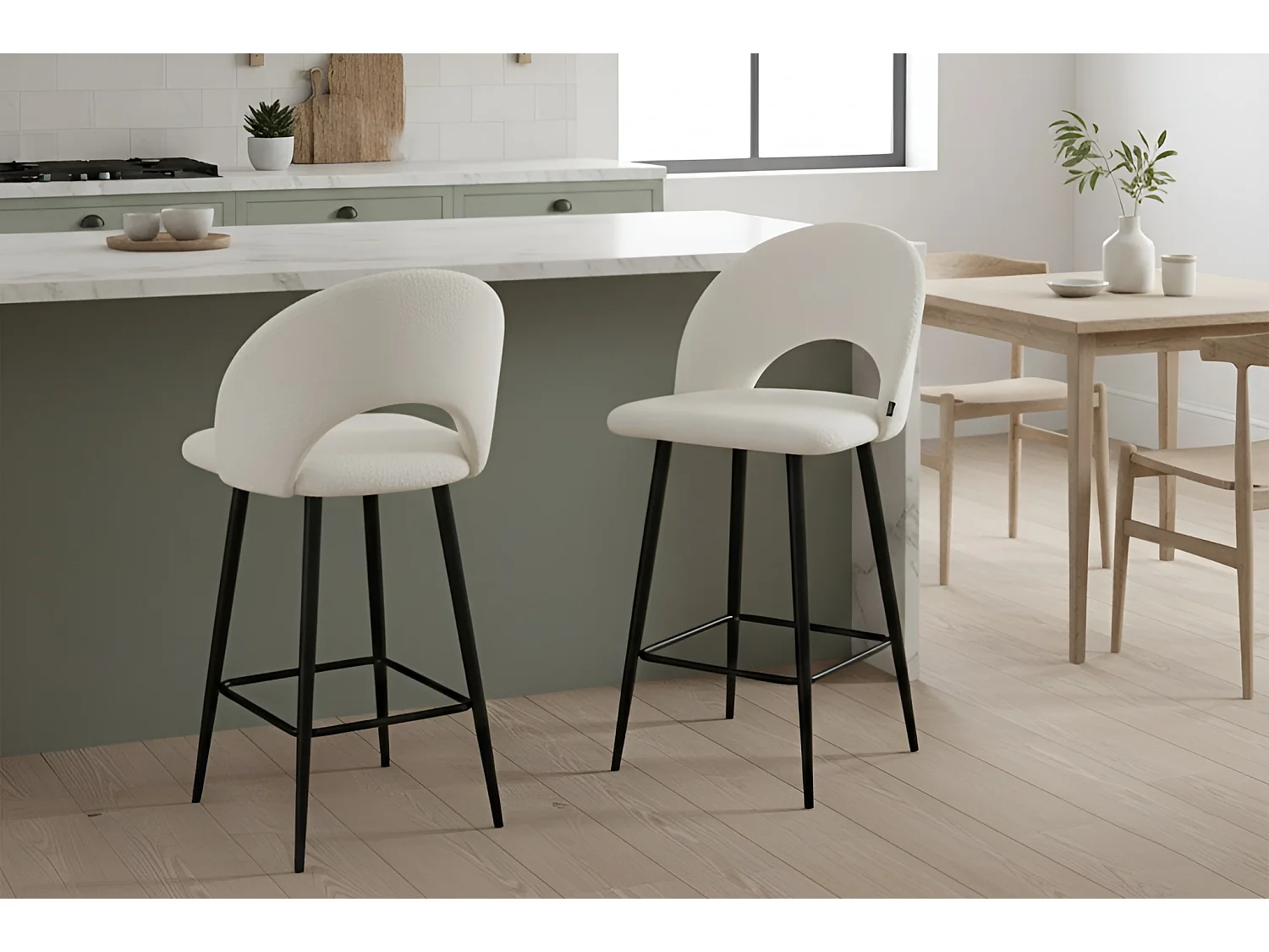 Sgabello cucina imbottito, sgabello alto in tessuto bouclè bianco mod. Zoe