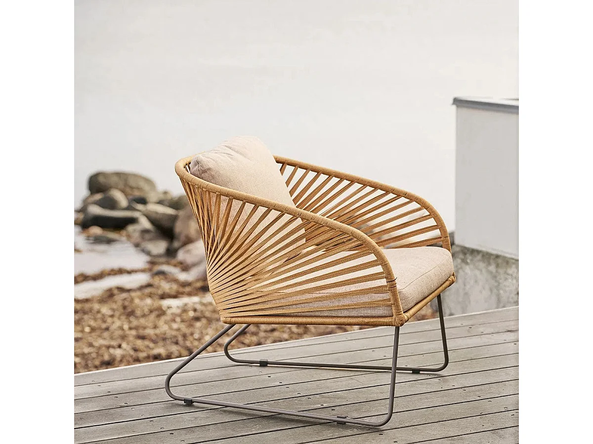 NOALIA - Salon de Jardin Complet Tables Gigogne Beige en Acier et Imitation Rotin