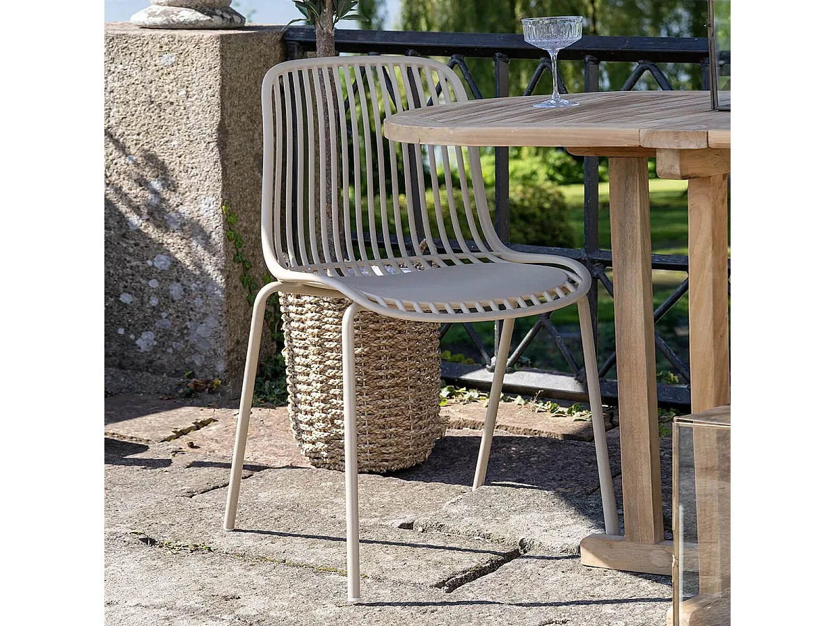 TIYANA - Lot de 4 Chaises de Jardin en Polypropylène Laqué Beige Empilables