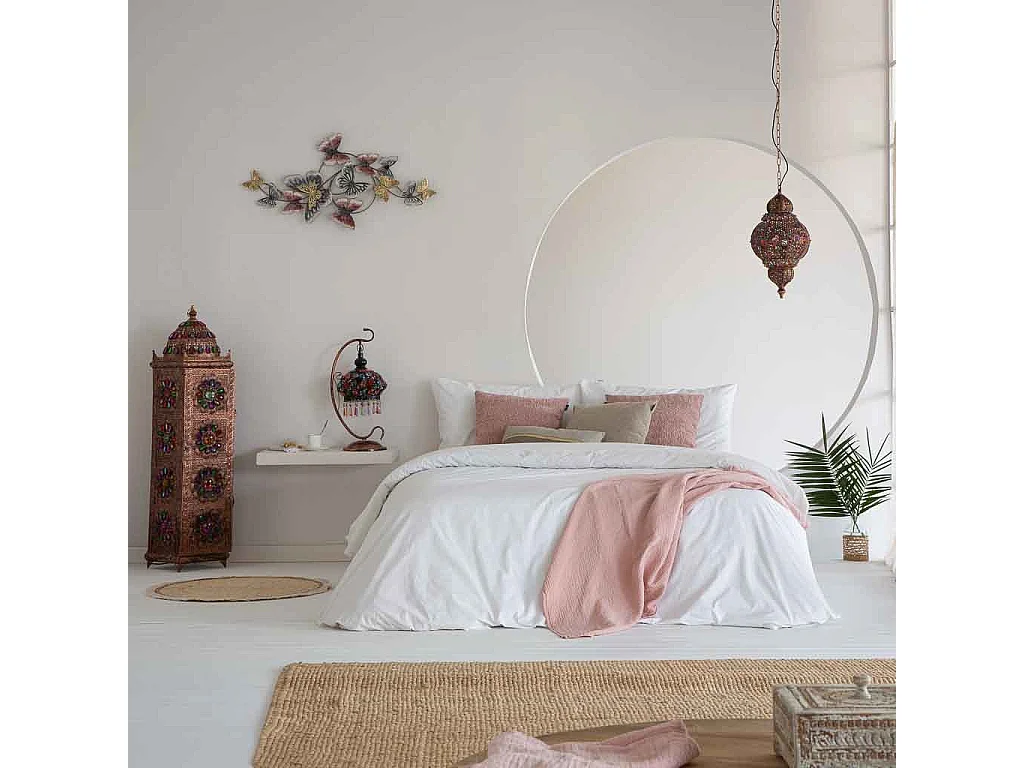 Lampe en métal avec verre acrylique coloré