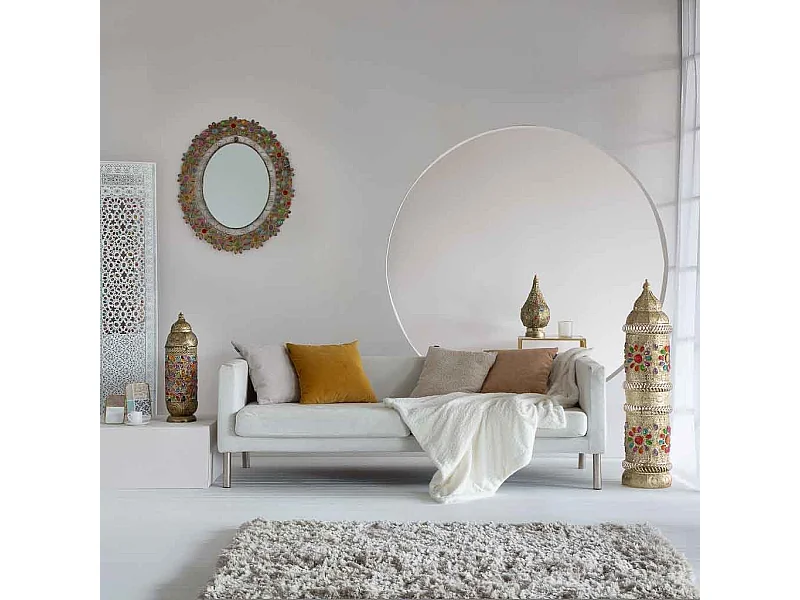 Metallampe mit buntem Acrylglas