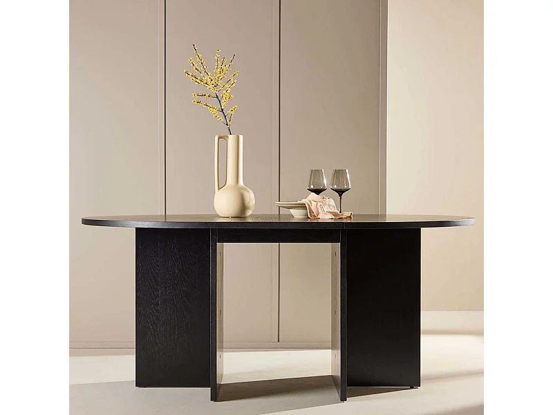 Strada eetkamertafel Ø120cm. Met uittrek zwart.