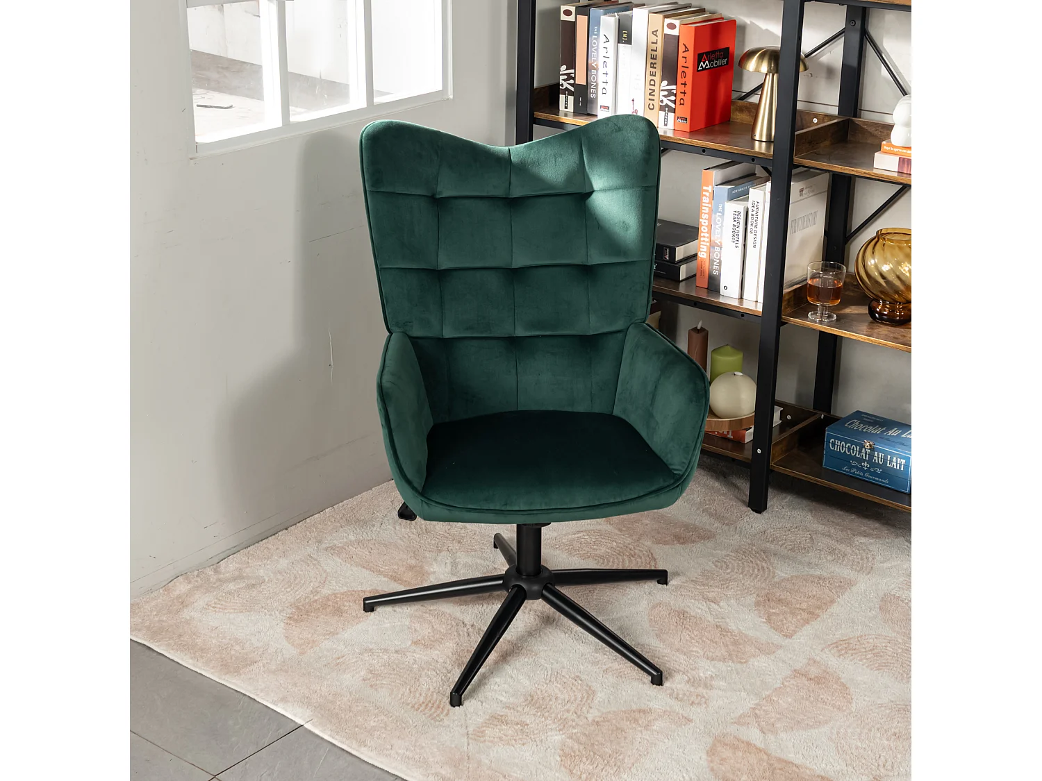 URBAN MEUBLE Fauteuil de bureau scandinave avec accoudoirs, 360°, en velours vert IRIS SMALL VELVET GREEN