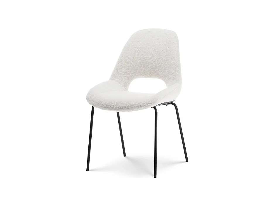 Chaise en tissu beige LUCAS aspect bouclette